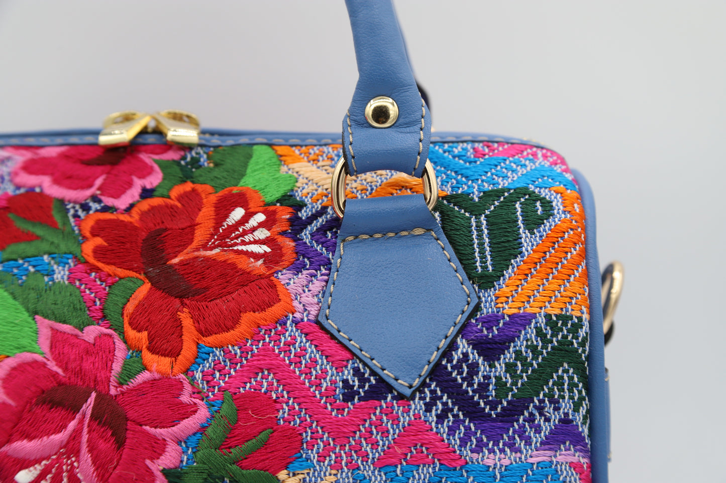 Bolso pequeño de piel azul